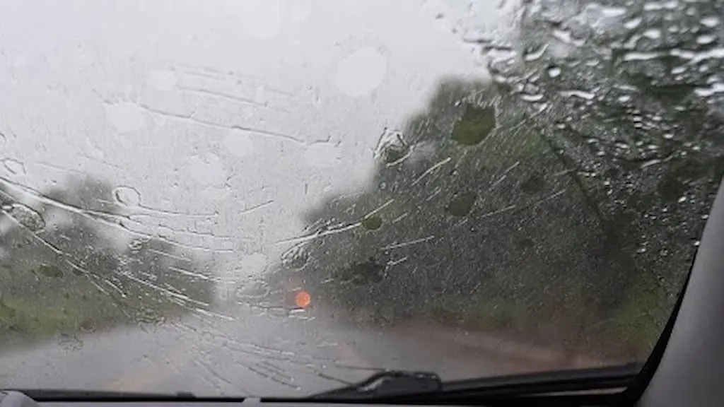 perawatan body mobil di musim hujan 1.jpg